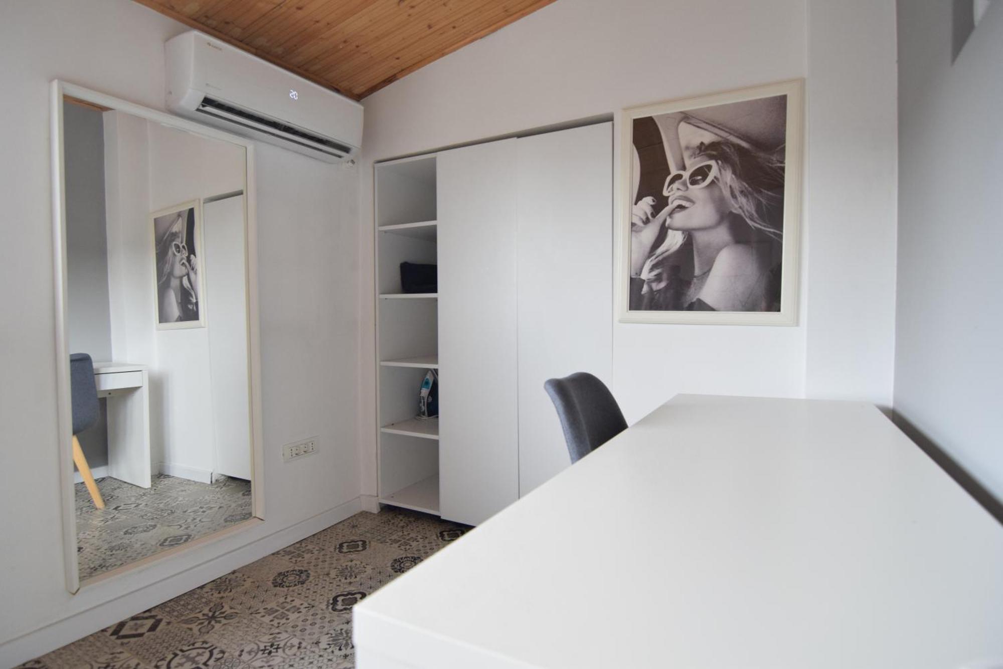 Studio In The Old City Бухарест Екстер'єр фото